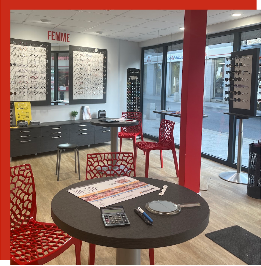 photo du magasin Dechancé Optique Villedieu Les Poeles